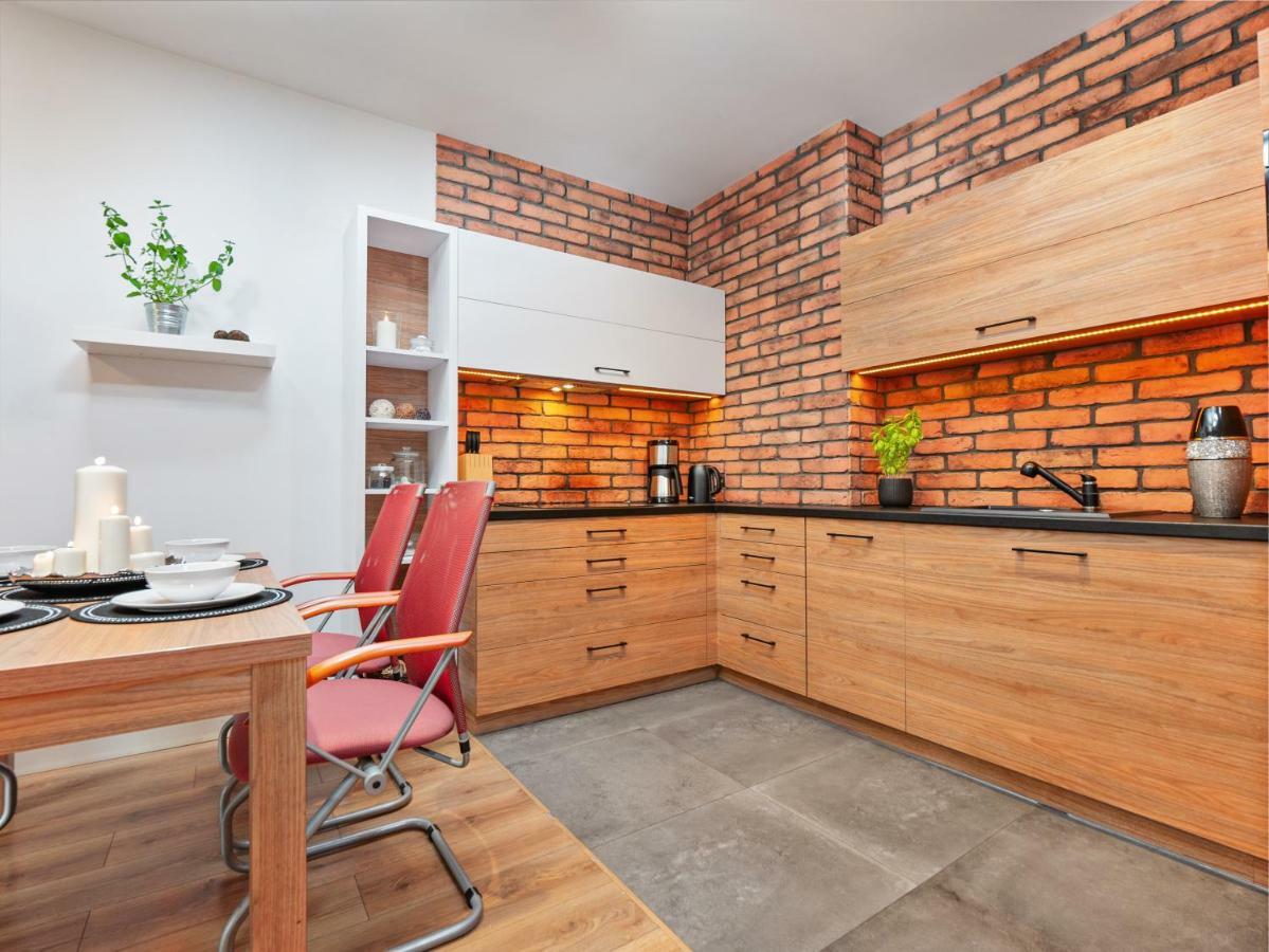 Apartamenty Homely Place Serce Poznania - Stary Rynek - Parking Exterior foto